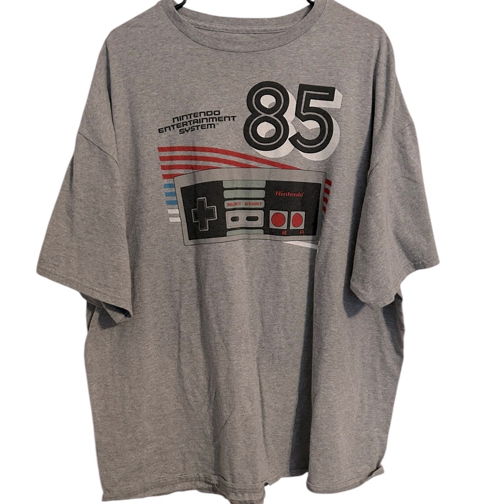 Classic Original Nintendo NES ’85 Men’s 3XL Gray Graphic T-Shirt‎